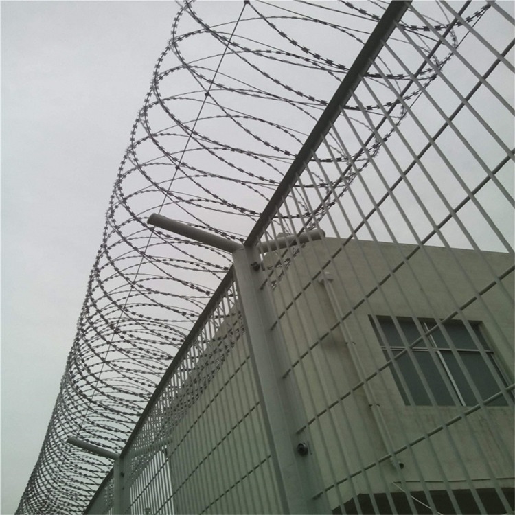 拘留所防攀爬隔离网墙