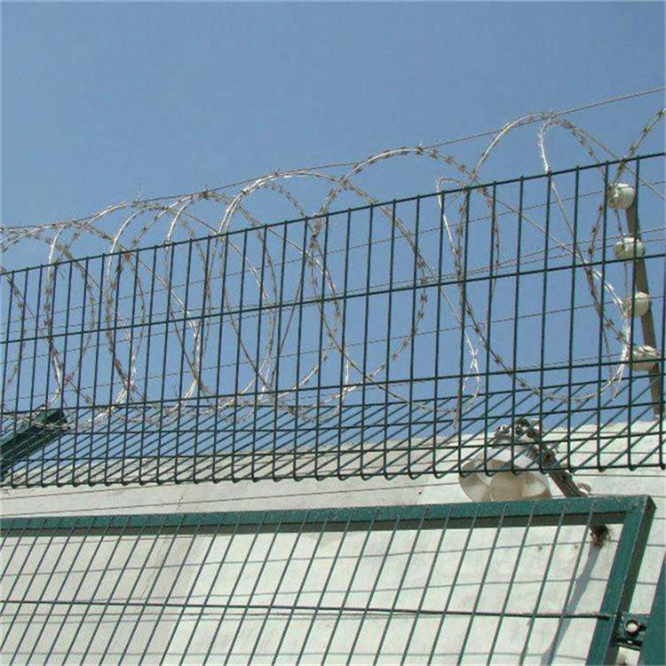 警戒金属围墙隔离网图片4