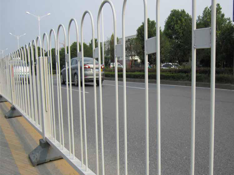 京式公路护栏
