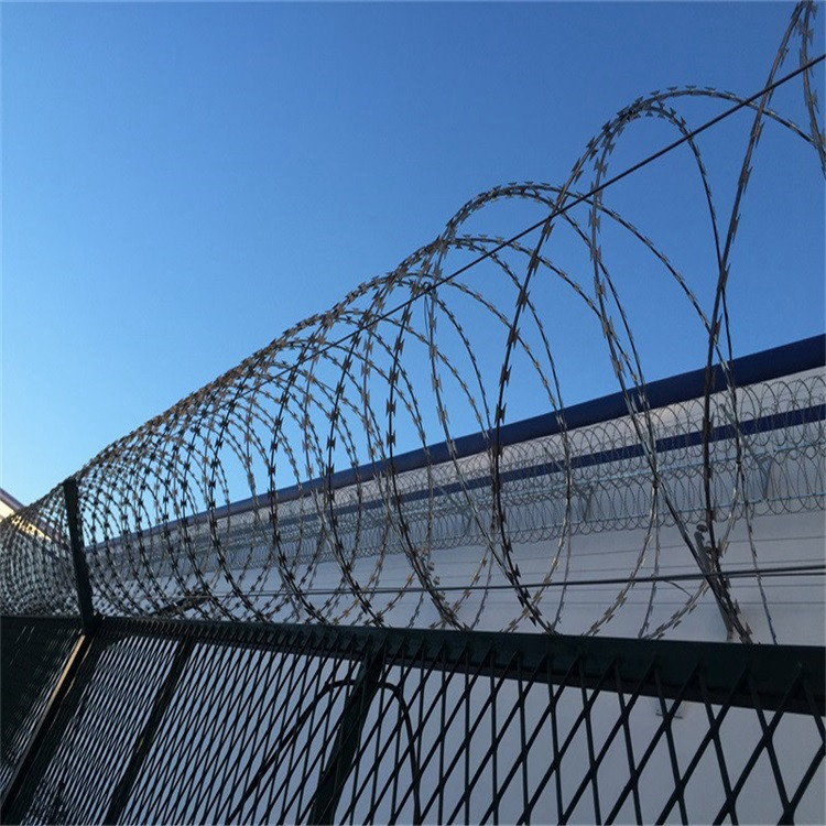 监狱刀刺钢网墙施工设计理念图片3