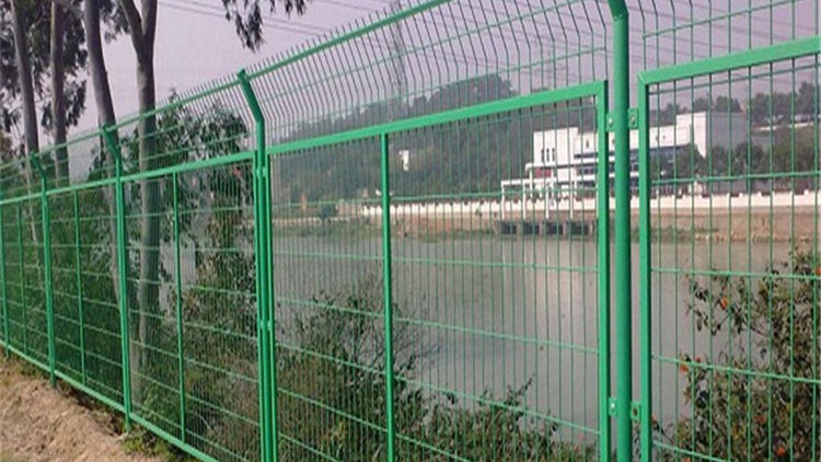 南水北调护栏18631858321
