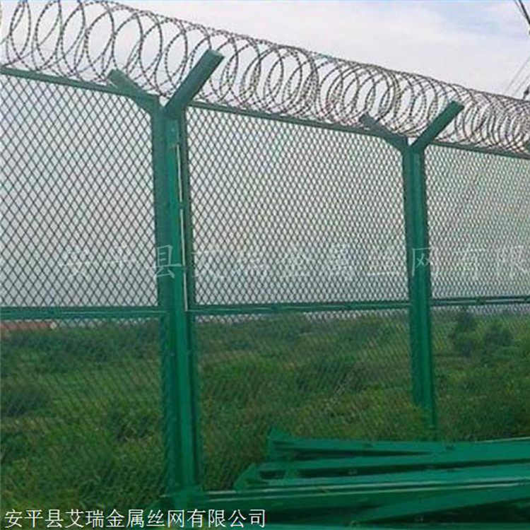镀锌刀片刺绳刺网应用比较广泛图片2