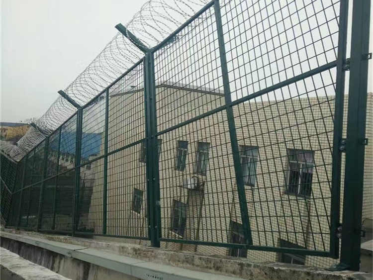 钢网墙18631858321