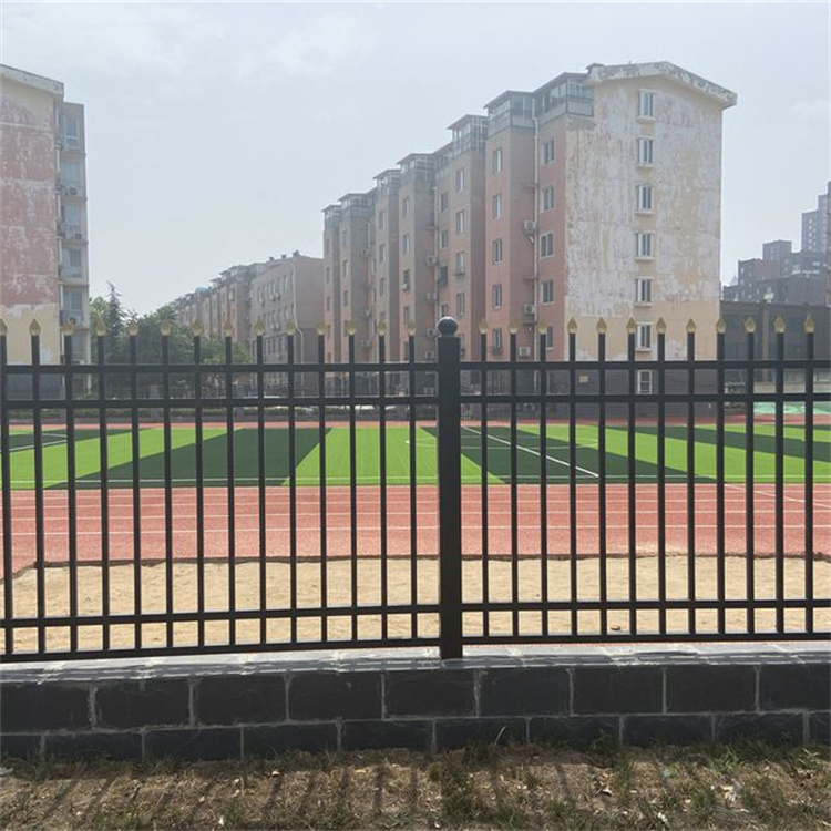 小区栅栏图片3